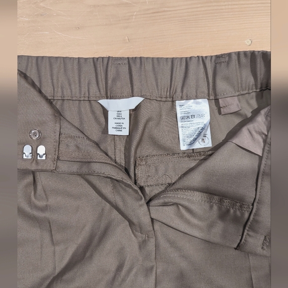 H&M size 6 beige dress pants - Picture 4 of 5